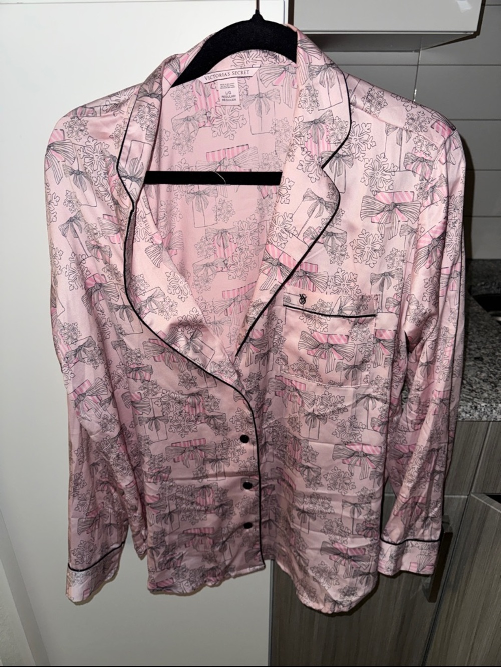 Victoria's Secret Pink Satin Pajama Shirt with Gift Print
